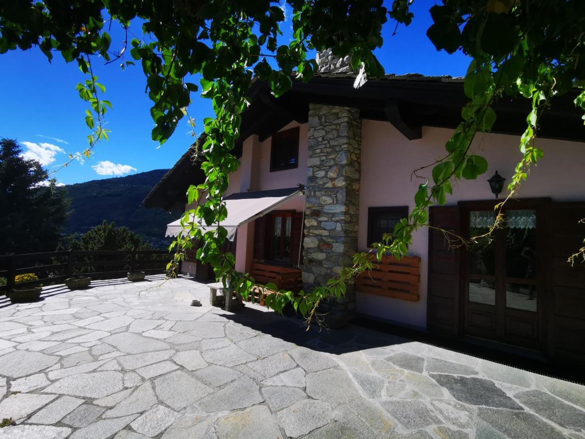 La Maison De Carmen Аоста Екстериор снимка