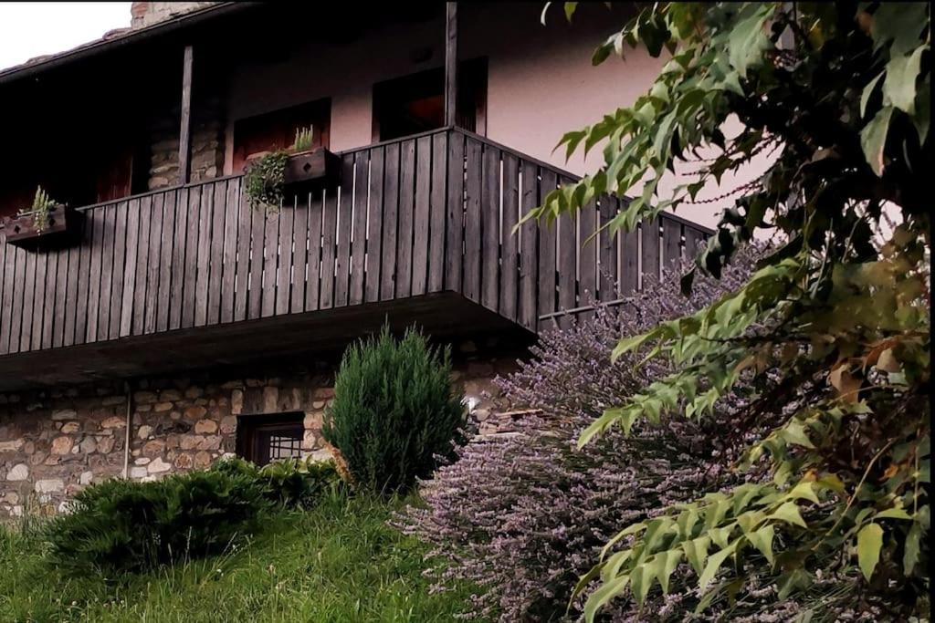 La Maison De Carmen Аоста Екстериор снимка